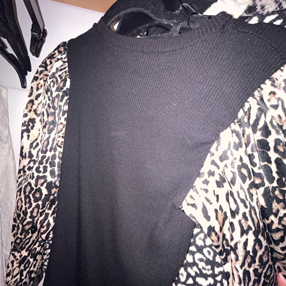 Zara Black Crew Neck Sweater with Leopard Print